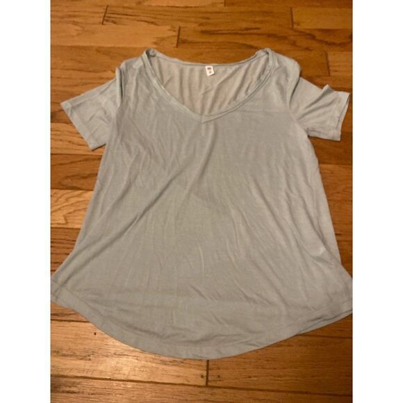 NWOT, BP women's pale, thin, low neck short sleeve casual shirt size small - Picture 1 of 8